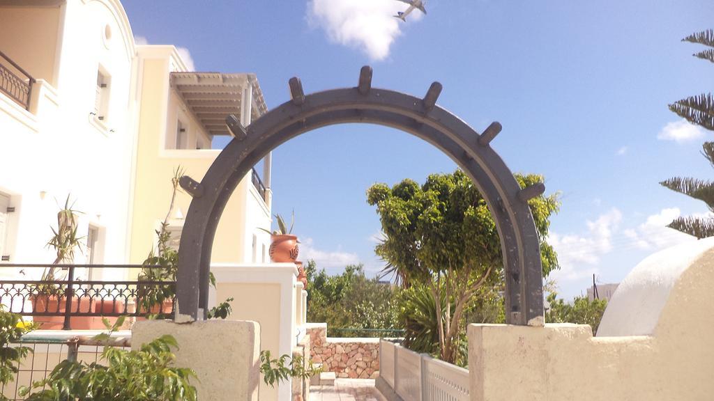 Kamári Villa Serene חדר תמונה