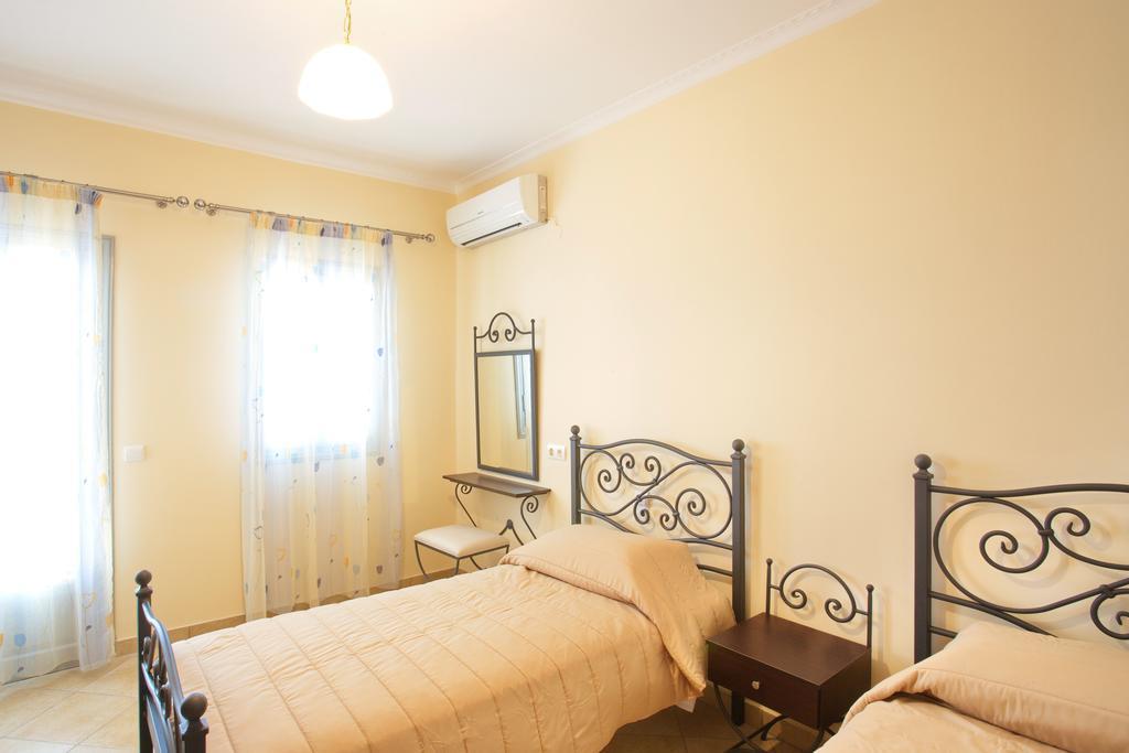 Kamári Villa Serene מראה חיצוני תמונה